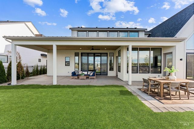 5036 W Braveheart St, Eagle, ID 83616