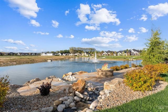 5036 W Braveheart St, Eagle, ID 83616