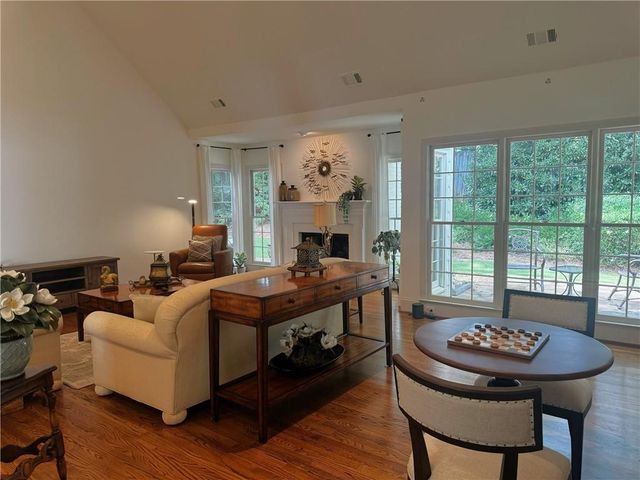 4505 Woodhaven NE, Marietta, GA 30067