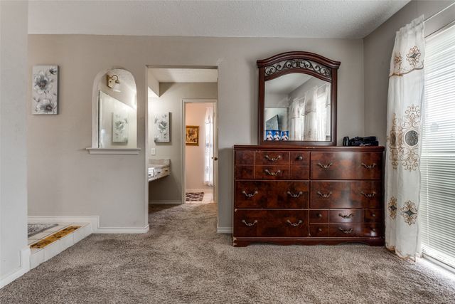 1310 Willow Way, Garland, TX 75043