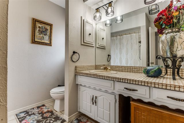 1310 Willow Way, Garland, TX 75043