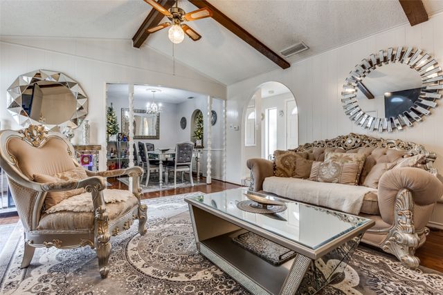 1310 Willow Way, Garland, TX 75043