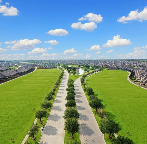 2233 Willowbank Drive, Forney, TX 75126