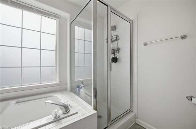 207 Rockwood PL, Suffolk, VA 23435