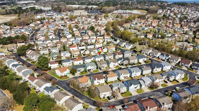 207 Rockwood PL, Suffolk, VA 23435