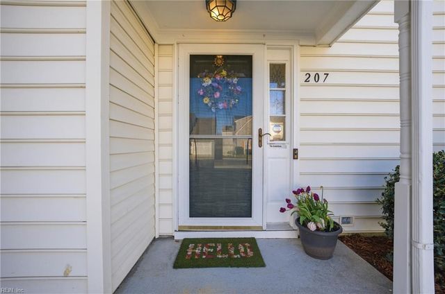 207 Rockwood PL, Suffolk, VA 23435