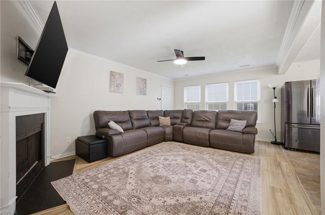 207 Rockwood PL, Suffolk, VA 23435