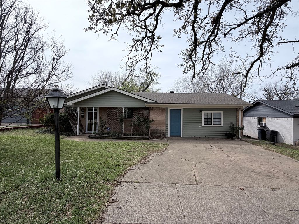 6632 Ellis Road, Fort Worth, TX 76112
