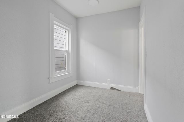 128 E Plumer Street, Toledo, OH 43605