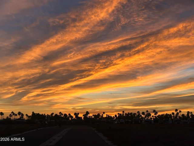 3301 S GOLDFIELD Road 3031, Apache Junction, AZ 85119