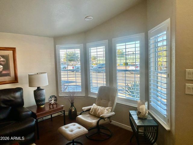 3301 S GOLDFIELD Road 3031, Apache Junction, AZ 85119