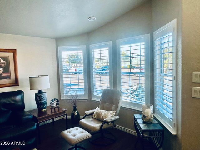 3301 S GOLDFIELD Road 3031, Apache Junction, AZ 85119