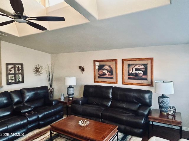 3301 S GOLDFIELD Road 3031, Apache Junction, AZ 85119