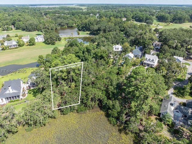 19 Sheridan Rd, Beaufort, SC 29907