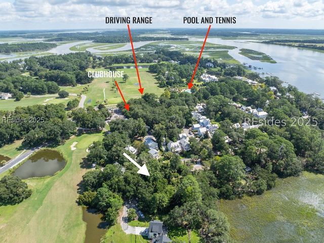 19 Sheridan Rd, Beaufort, SC 29907