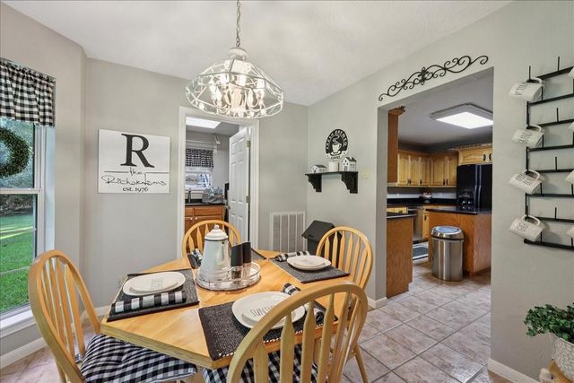 1000 Forsythia Drive, Kountze, TX 77625