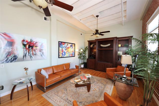 1927 Harborside Drive 300, Galveston, TX 77550