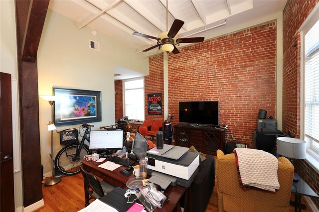 1927 Harborside Drive 300, Galveston, TX 77550