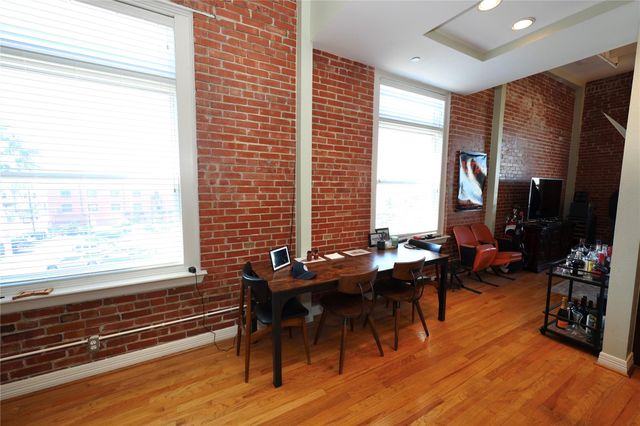 1927 Harborside Drive 300, Galveston, TX 77550