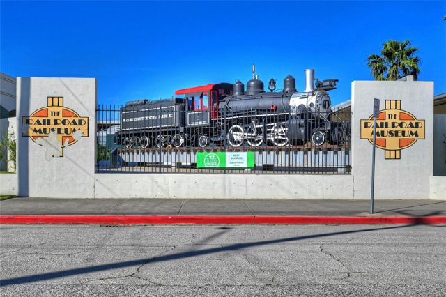 1927 Harborside Drive 300, Galveston, TX 77550