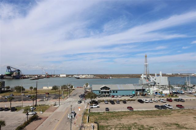 1927 Harborside Drive 300, Galveston, TX 77550