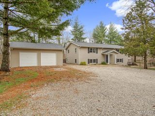 4542 Orlet Road, Waterloo, IL 62298