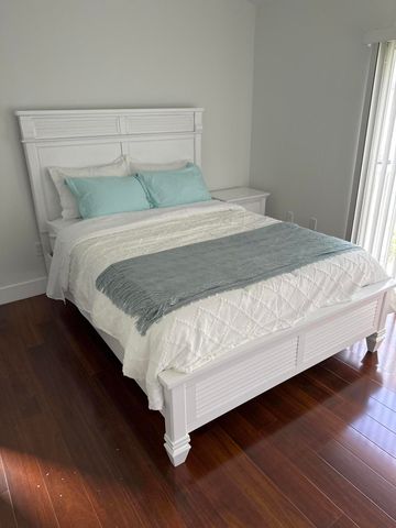 972 Jeffery Street, Boca Raton, FL 33487