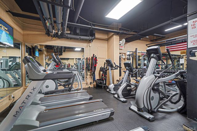 450 Shore Road 8G, Long Beach, NY 11561