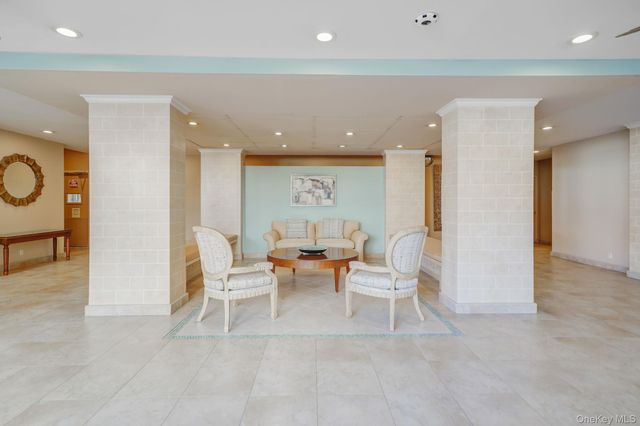 450 Shore Road 8G, Long Beach, NY 11561