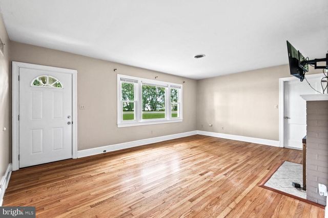 20568 RIDGE ROAD, Colonial Beach, VA 22443