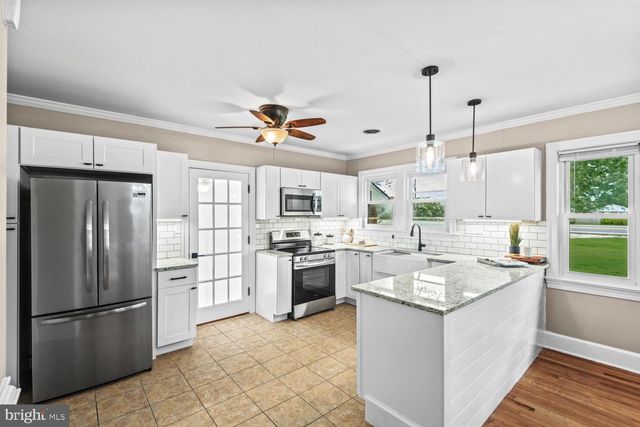 20568 RIDGE ROAD, Colonial Beach, VA 22443