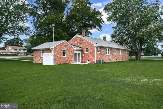 20568 RIDGE ROAD, Colonial Beach, VA 22443