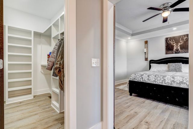 329 Happy Hollow Rd, Goodlettsville, TN 37072