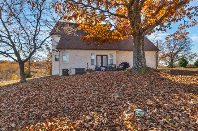 329 Happy Hollow Rd, Goodlettsville, TN 37072