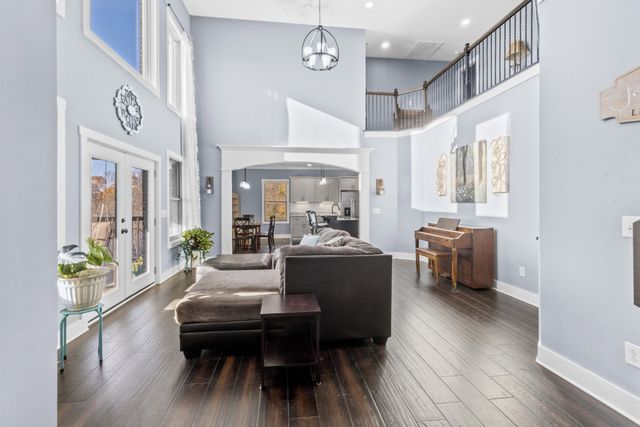 329 Happy Hollow Rd, Goodlettsville, TN 37072