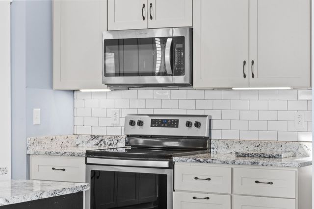 329 Happy Hollow Rd, Goodlettsville, TN 37072