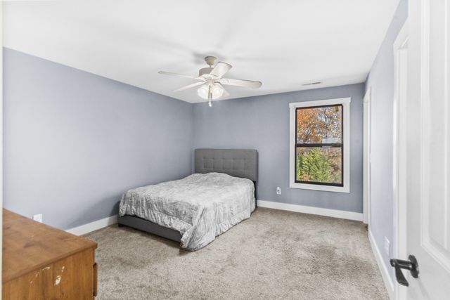 329 Happy Hollow Rd, Goodlettsville, TN 37072