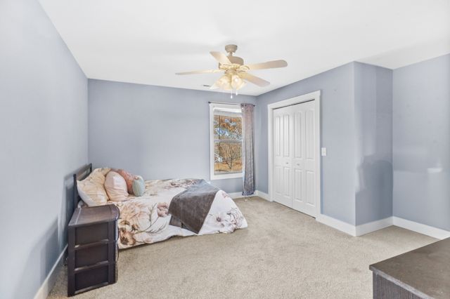 329 Happy Hollow Rd, Goodlettsville, TN 37072