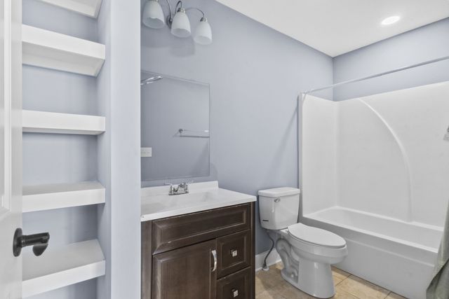 329 Happy Hollow Rd, Goodlettsville, TN 37072