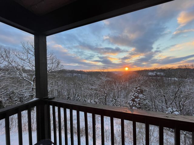 329 Happy Hollow Rd, Goodlettsville, TN 37072