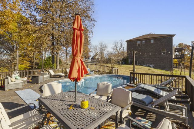 329 Happy Hollow Rd, Goodlettsville, TN 37072