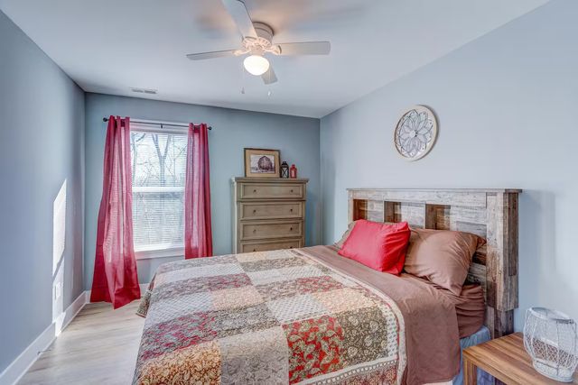 329 Happy Hollow Rd, Goodlettsville, TN 37072