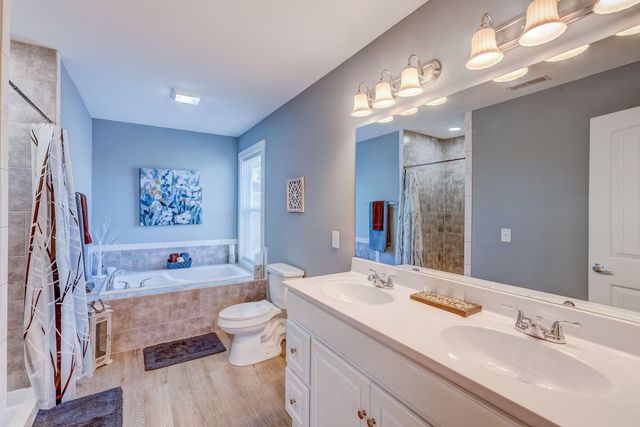 329 Happy Hollow Rd, Goodlettsville, TN 37072