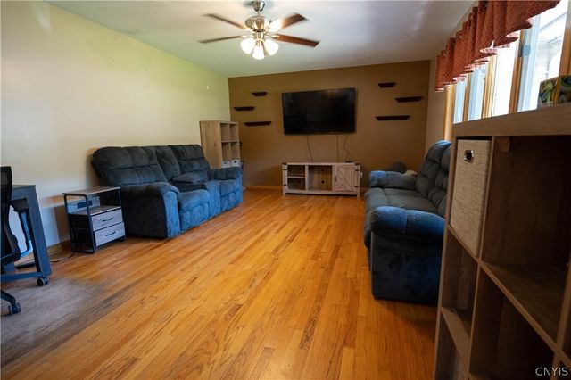 9864 Morgan Road, Marcy, NY 13403