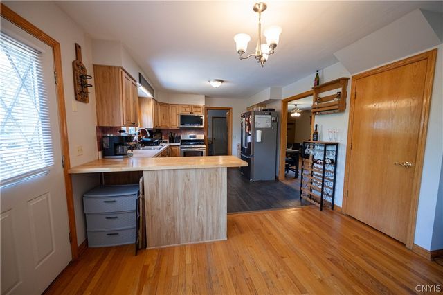 9864 Morgan Road, Marcy, NY 13403