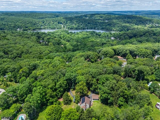 169 Shongum Rd, Denville Twp., NJ 07834