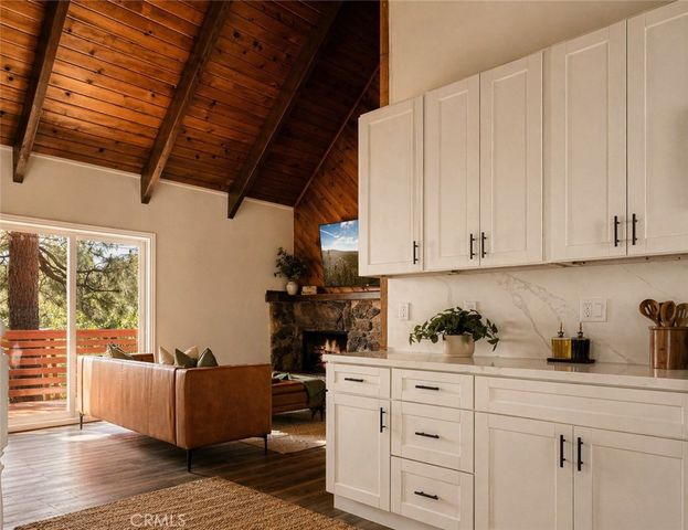 27947 St Bernard, Lake Arrowhead, CA 92352
