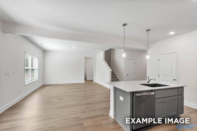 26860 Kyle Lane, Athens, AL 35613