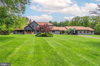 125 EDISON FURLONG RD, Doylestown, PA 18901