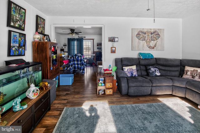 402 DONNA DR L-0064, Jonestown, PA 17038